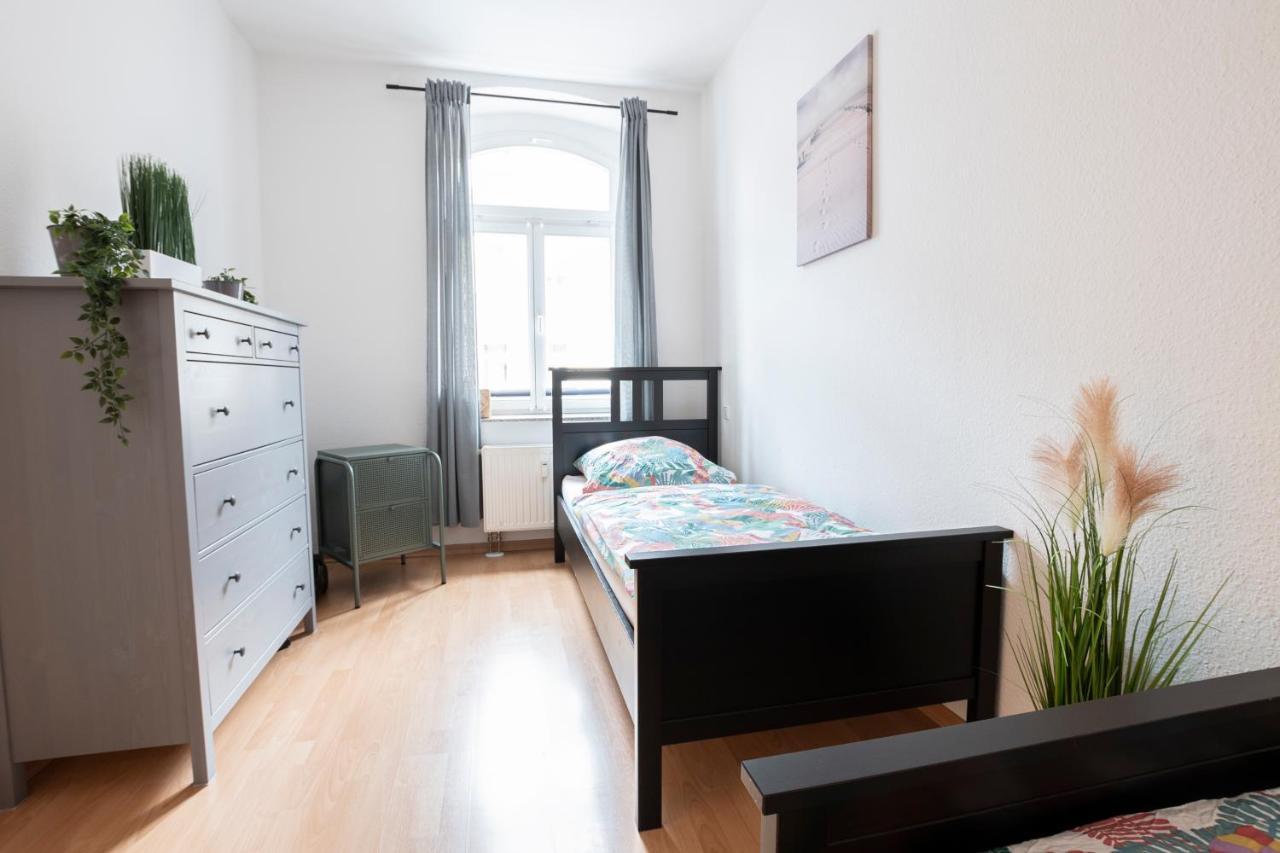 Zwickau Mittendrin, Tolles Balkon-Apartment Exterior photo